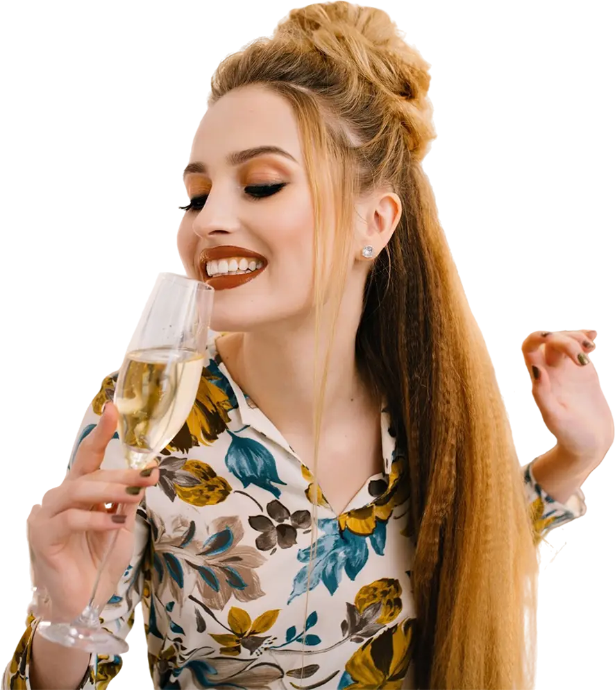 luxury coiffure drinking champagne